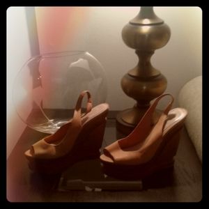 Jessica Simpson wedges